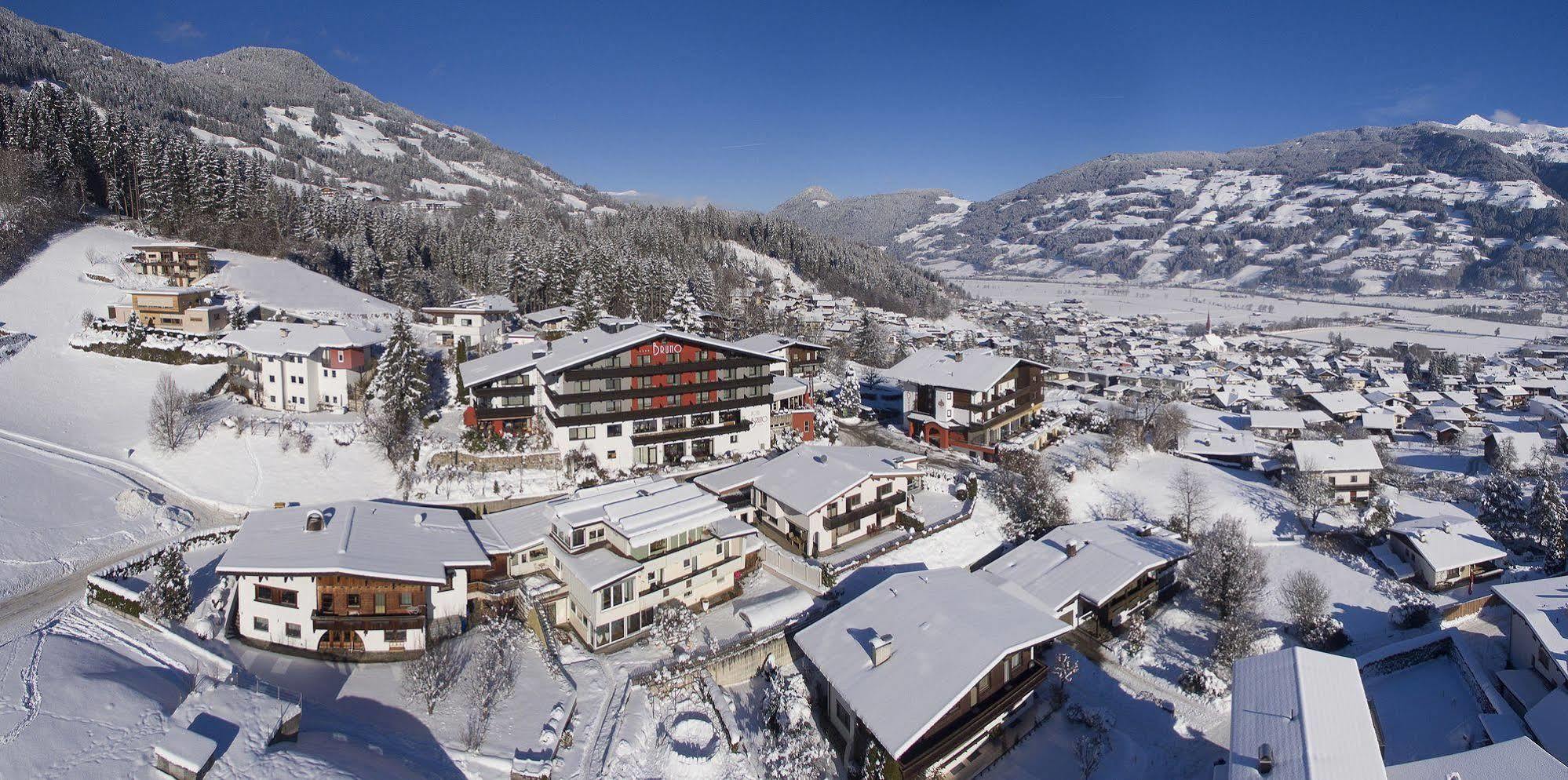 Hotel Bruno Fügen Exterior foto